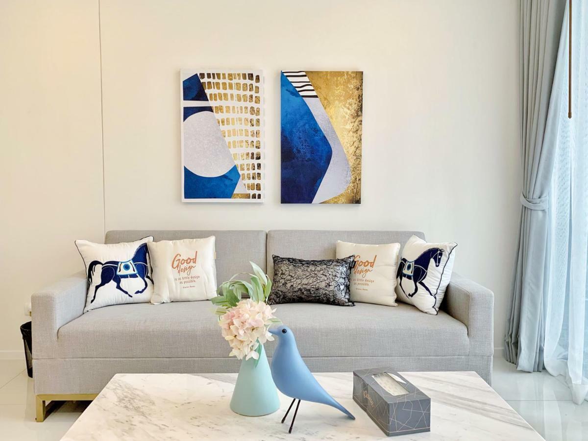 Sukhumvit Asok Modern Suite Bangkok Exteriör bild