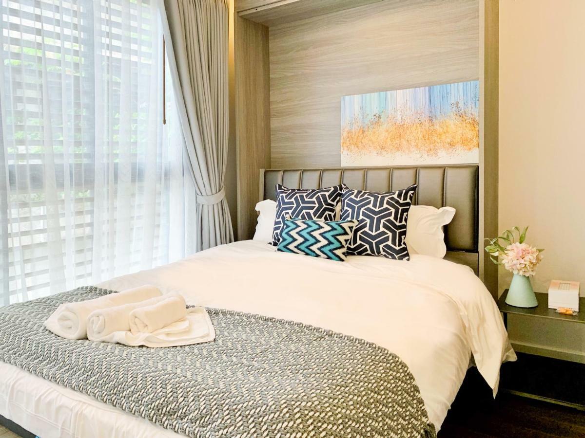 Sukhumvit Asok Modern Suite Bangkok Exteriör bild