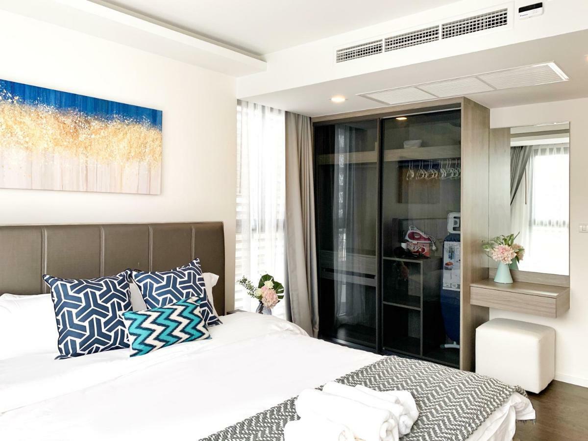Sukhumvit Asok Modern Suite Bangkok Exteriör bild